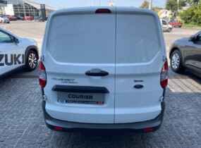 Ford Transit Courier Van Бензиновий