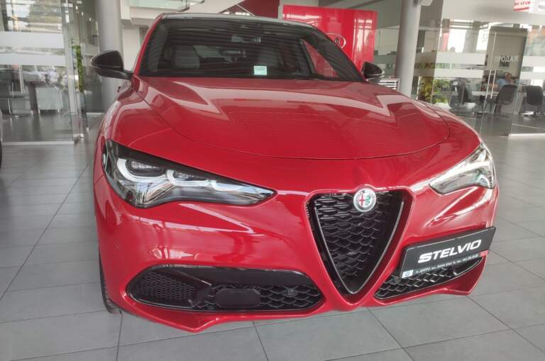 Alfa Romeo STELVIO 2023