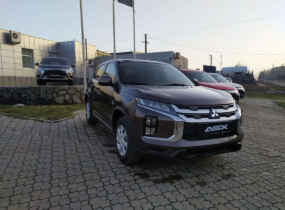 Mitsubishi ASX Invite 1.6 MT
