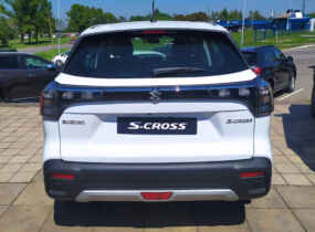 SUZUKI S-CROSS 1.4T 2WD AT GL