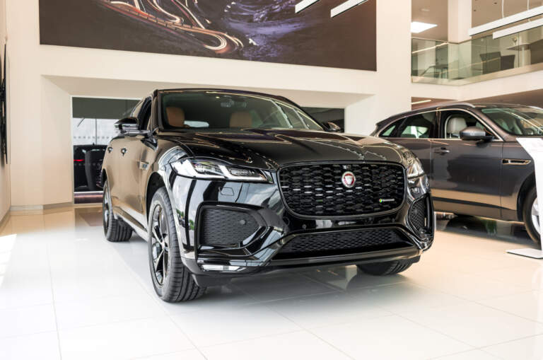 JAGUAR F-PACE