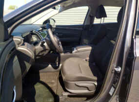 HYUNDAI TUCSON NX4 2.0 AT ELEGANCE