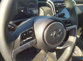 HYUNDAI TUCSON NX4 2.0 AT ELEGANCE