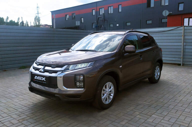 Mitsubishi ASX 1.6 MT Invite