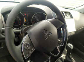 Mitsubishi ASX 1.6 MT Invite