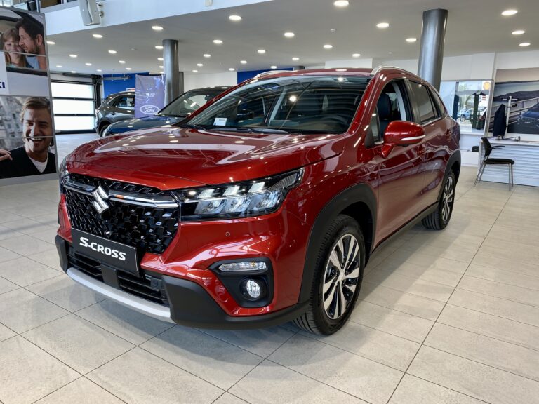 Suzuki S-cross 1.4T 4WD A/T GLX