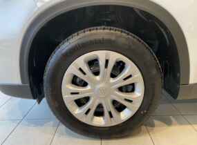 Suzuki Vitara 1.6L 2WD GL 5МТ