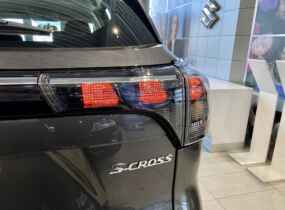 Suzuki S-cross 1.4T 2WD A/T GL