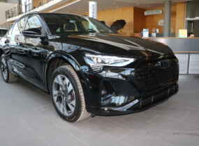 Audi Q8 Sportback e-tron