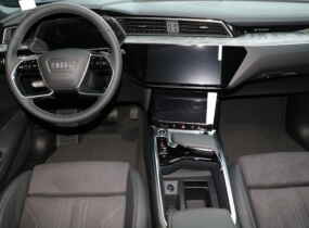 Audi Q8 Sportback e-tron