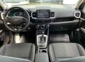 Hyundai Venue 1.6 Elegance AT A-pack