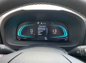 Hyundai Venue 1.6 Elegance AT A-pack