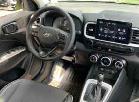 Hyundai Venue 1.6 Elegance AT A-pack