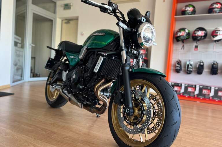 KAWASAKI Z650 RS