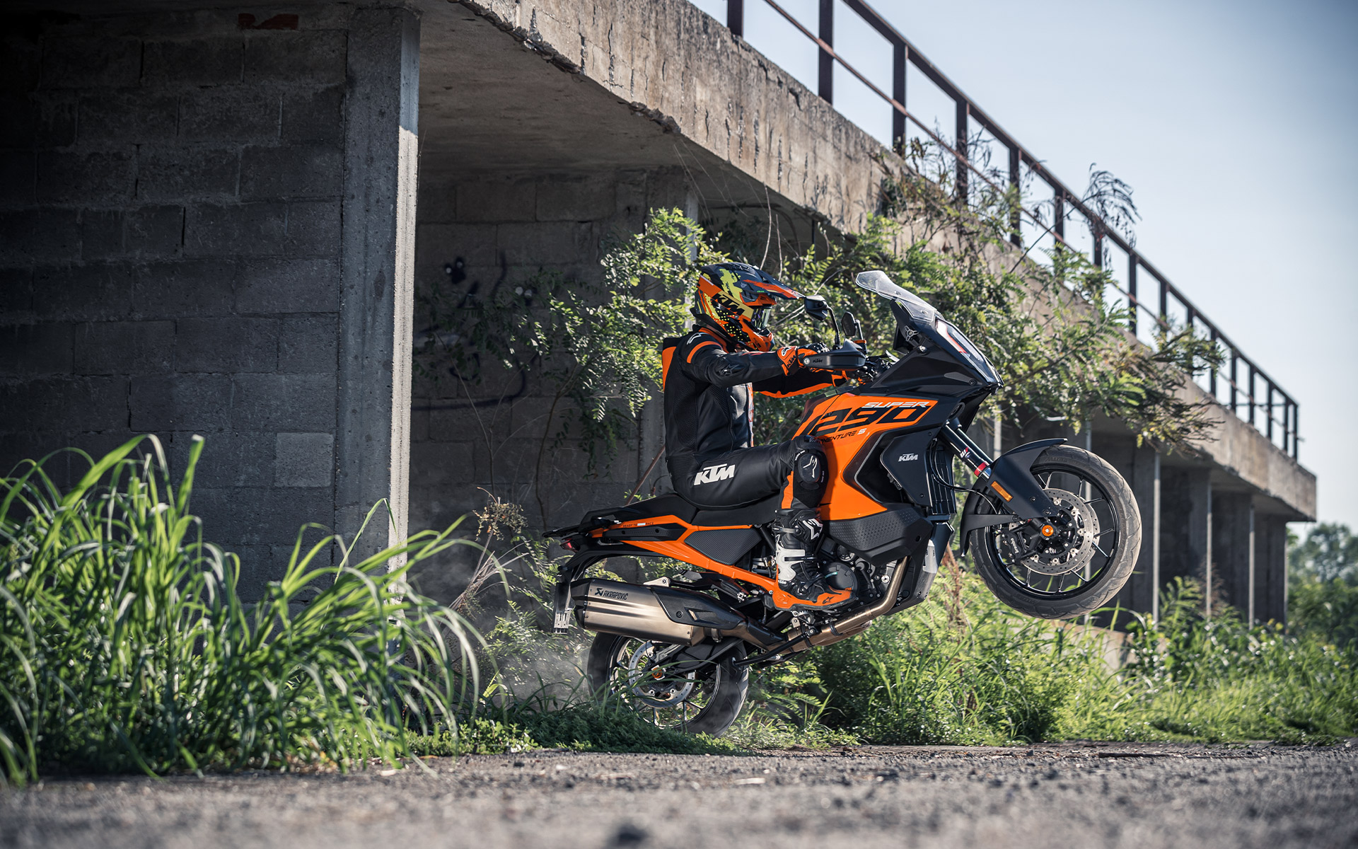 ПРИБОРКАЙТЕ ЗВІРА – KTM 1290 SUPER ADVENTURE S НА ТЕСТ-ДРАЙВІ