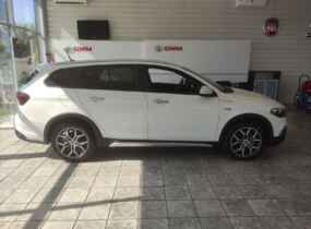 Fiat Tipo SW Cross AT Hybrid