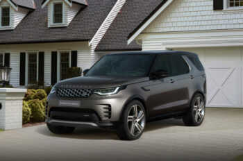 JLR ВПРОВАДЖУЄ П’ЯТИРІЧНУ ГАРАНТІЮ НА ВСІ НОВІ  МОДЕЛІ RANGE ROVER, DEFENDER ТА DISCOVERY