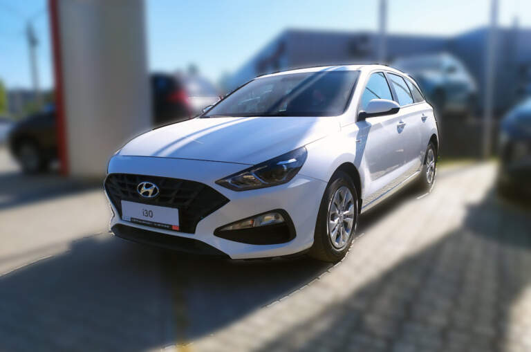 HYUNDAI i30 1.5 6AT Classic WGN