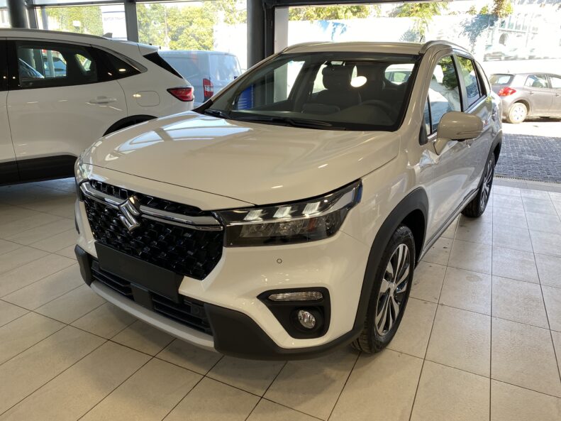 Suzuki S-cross 1.4T 2WD A/T GLX