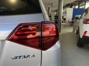 Suzuki Vitara 1.6L 2WD GL 5МТ