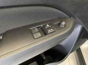 Suzuki Vitara 1.6L 2WD GL 5МТ