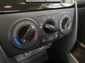 Suzuki Vitara 1.6L 2WD GL 5МТ