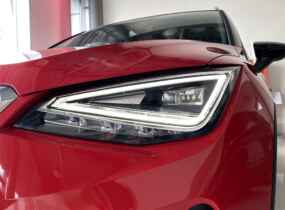 SEAT Arona 1.6 MPI 6-AT (Made in Spain)