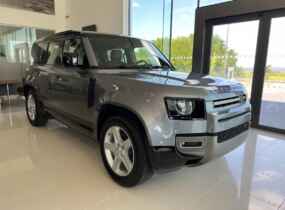 Land Rover Defender 110