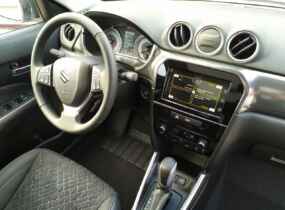 Suzuki Vitara 1.4L hybrid 4WD GLX AT
