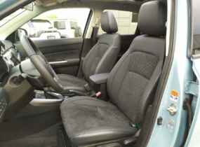 Suzuki Vitara 1.4L hybrid 4WD GLX AT