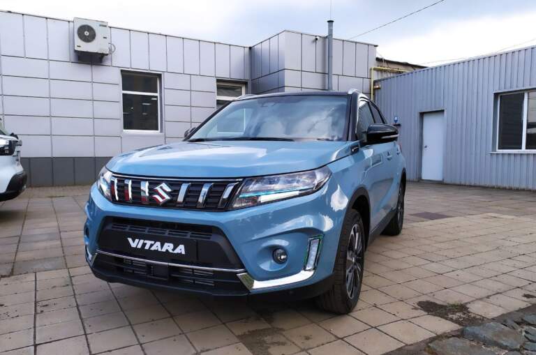 Suzuki Vitara 1.4L hybrid 4WD GLX AT