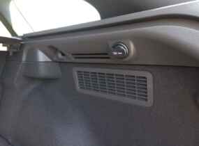 HYUNDAI i30 1.5 6AT Classic WGN