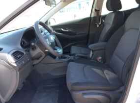 HYUNDAI i30 1.5 6AT Classic WGN