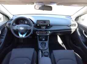 HYUNDAI i30 1.5 6AT Classic WGN