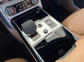 Новий Land Rover Range Rover