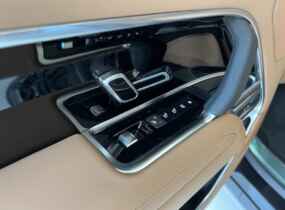 Новий Land Rover Range Rover