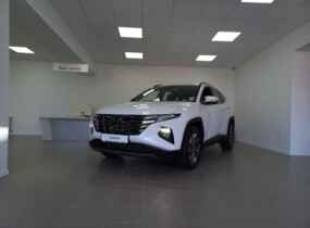 Hyundai TUCSON NX4 2.0 Elegance 2WD 6AT