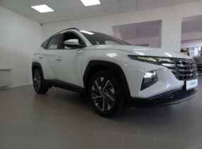 Hyundai TUCSON NX4 2.0 Elegance 2WD 6AT