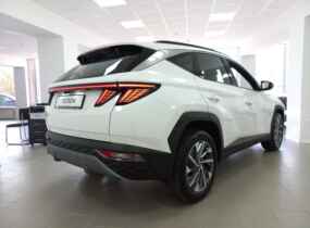 Hyundai TUCSON NX4 2.0 Elegance 2WD 6AT