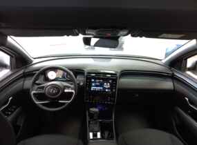 Hyundai TUCSON NX4 2.0 Elegance 2WD 6AT