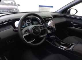 Hyundai TUCSON NX4 2.0 Elegance 2WD 6AT