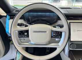 Новий Range Rover 2023