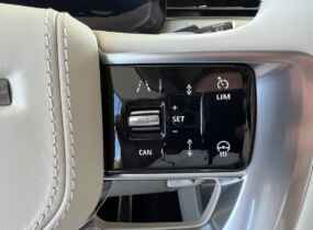 Новий Range Rover 2023