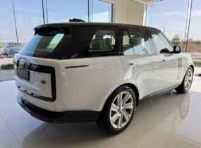 Новий Range Rover 2023