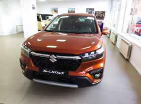 SUZUKI S-Cross 1.4L 4WD GLX AT