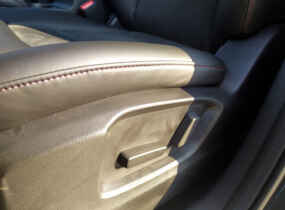 Mazda CX-5 2.0L 6AT 4WD Black Edition