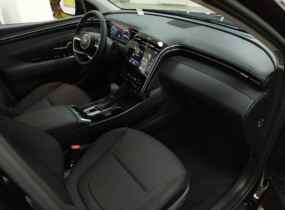 HYUNDAI Tucson NX4 2.0 2WD AT