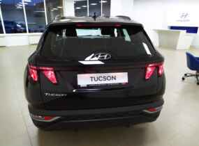 HYUNDAI Tucson NX4 2.0 2WD AT