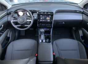 Hyundai Tucson NX4 2.0 Elegance AT