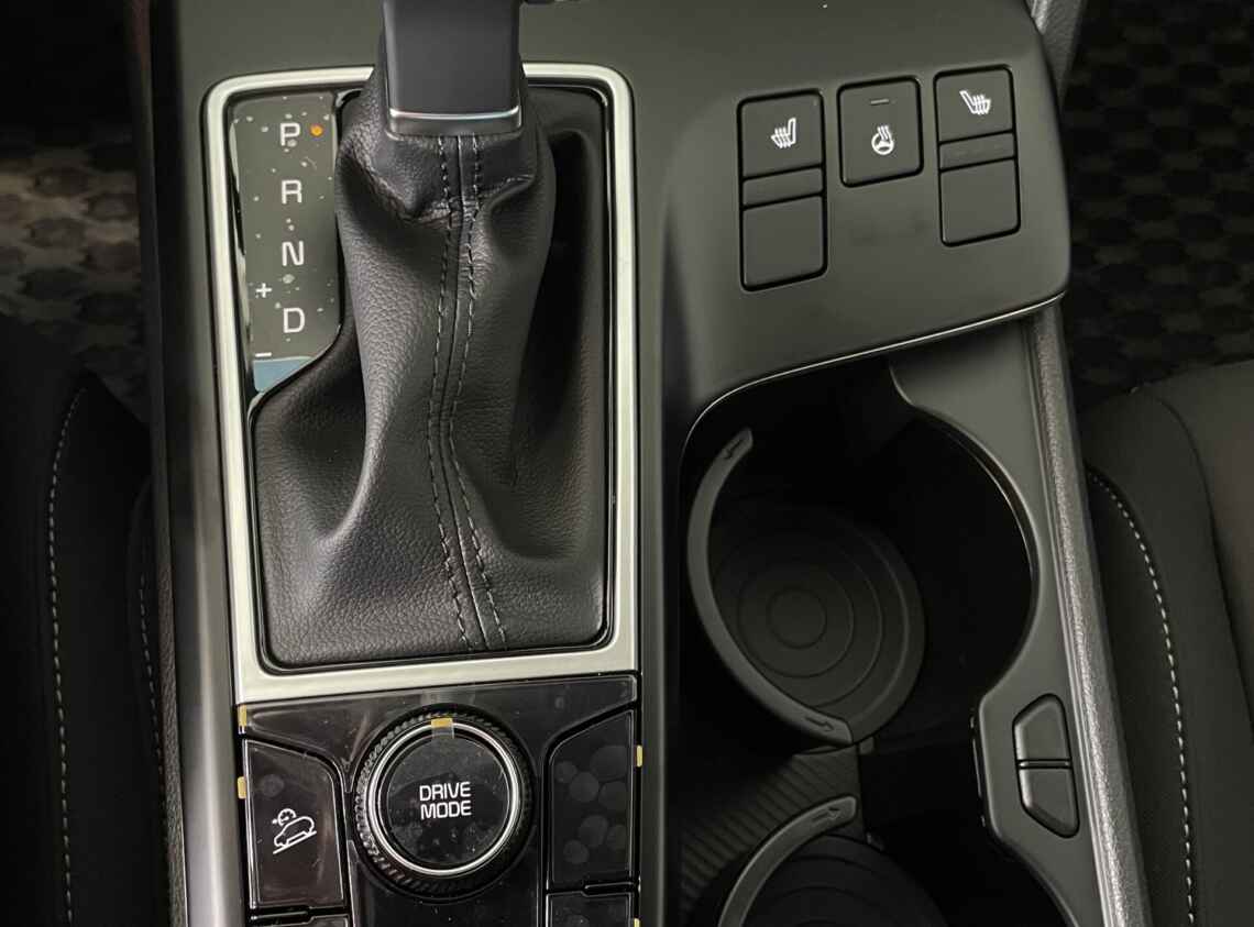 KIA Sportage 2.0 EX 2WD 5dr 5seats 6A/T